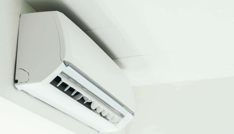 Como refrescar a casa sem ar-condicionado com truque antigo